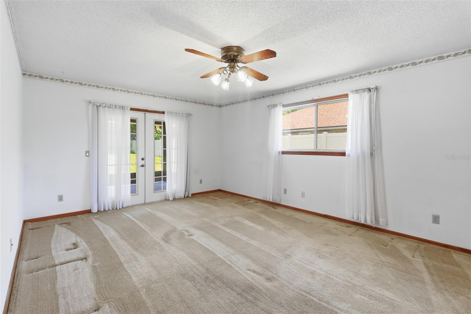 417 GLEN ABBEY LN, DEBARY, FL, 32713