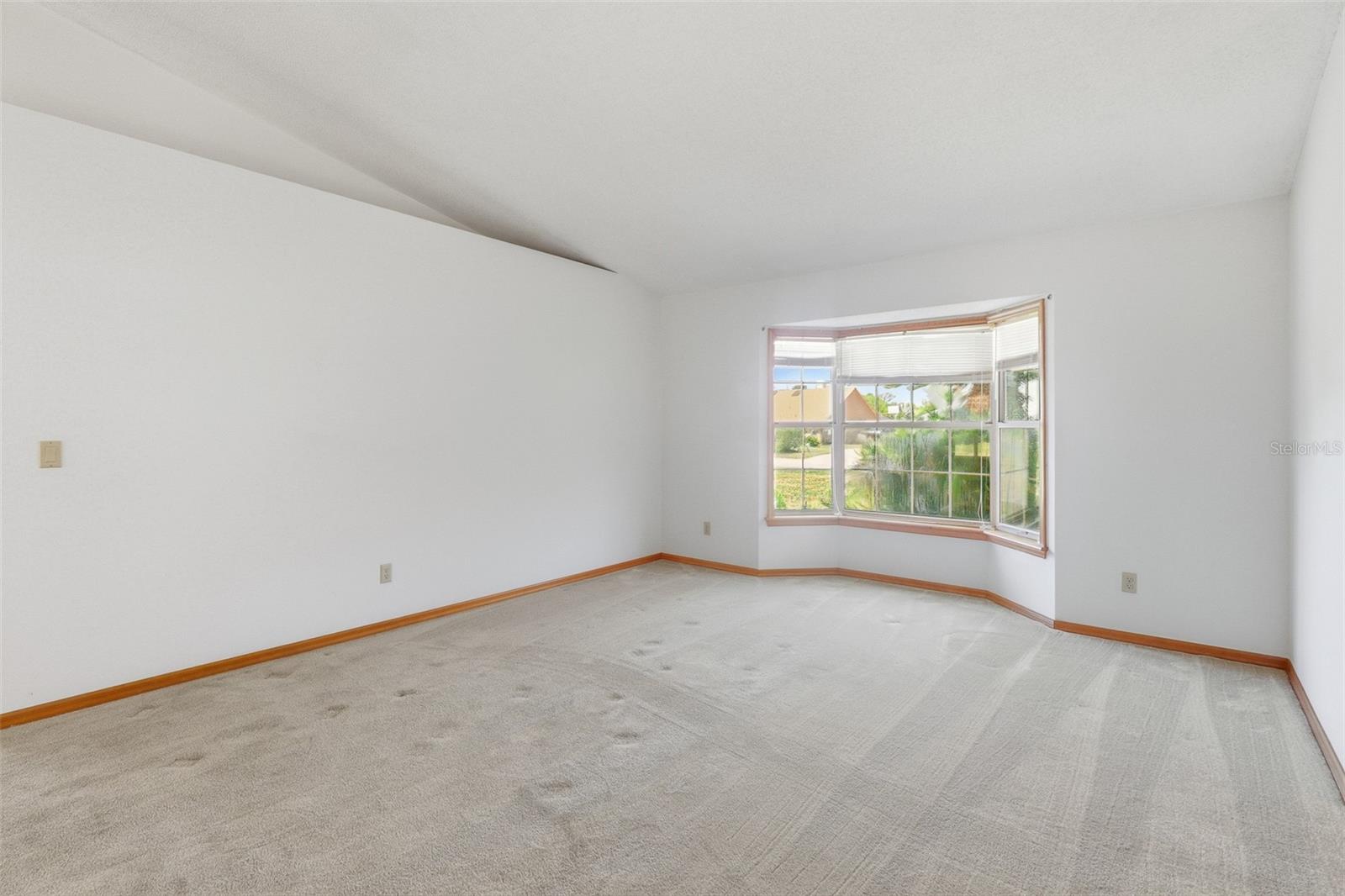 417 GLEN ABBEY LN, DEBARY, FL, 32713