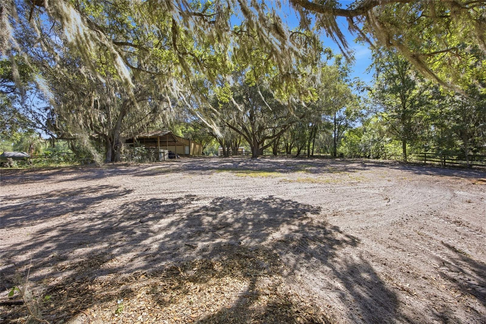 3980 SE 183RD AVENUE RD, OCKLAWAHA, FL, 32179