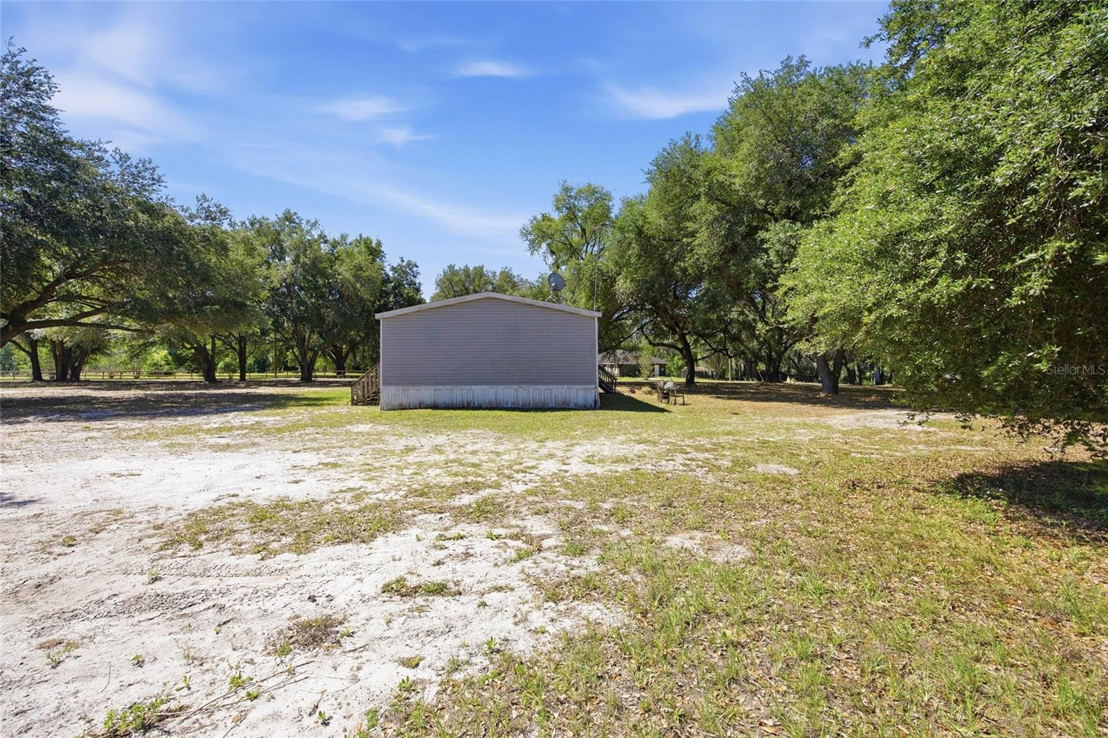 3980 SE 183RD AVENUE RD, OCKLAWAHA, FL, 32179