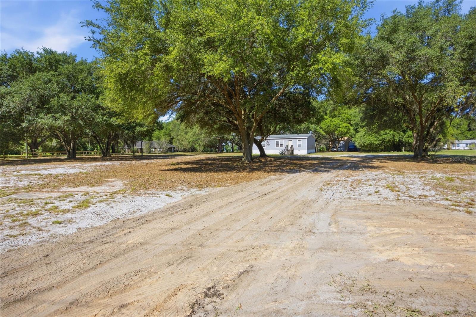 3980 SE 183RD AVENUE RD, OCKLAWAHA, FL, 32179