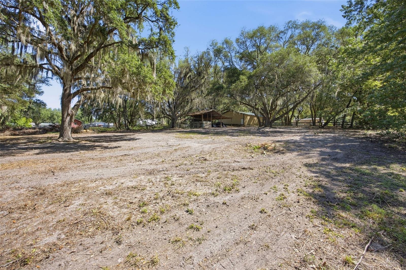 3980 SE 183RD AVENUE RD, OCKLAWAHA, FL, 32179