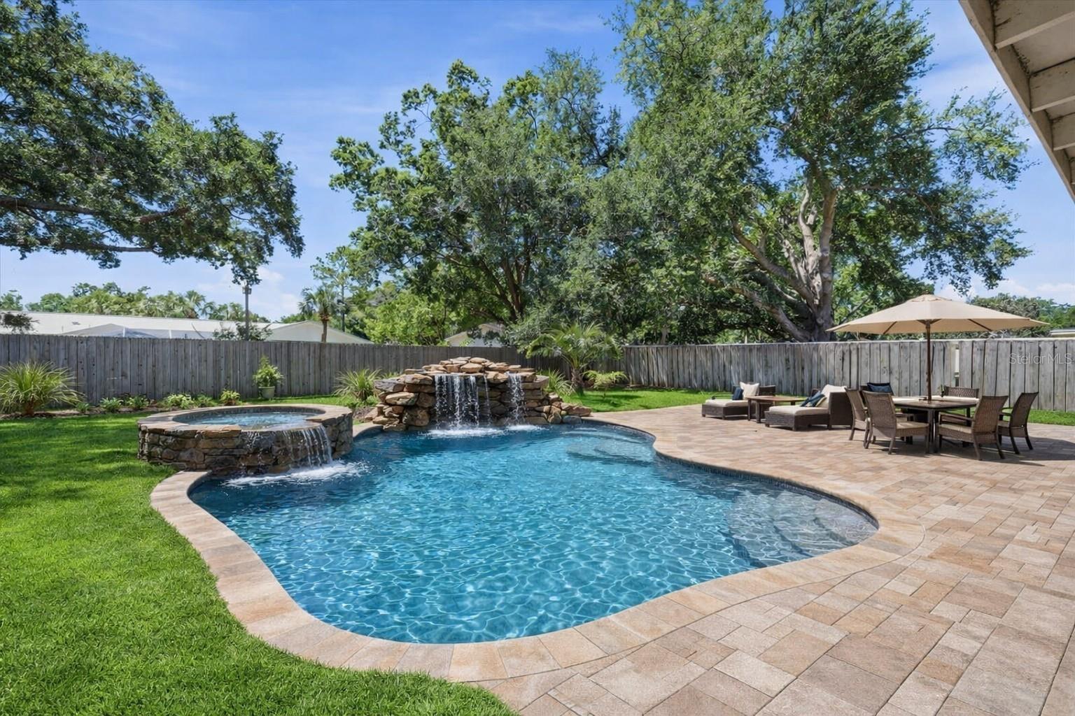 13808 CHERRY BROOK LN, TAMPA, FL, 33618