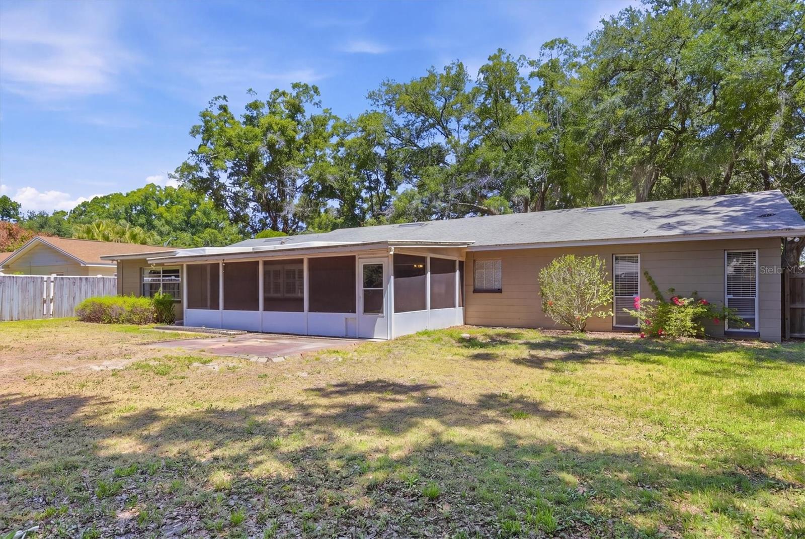 13808 CHERRY BROOK LN, TAMPA, FL, 33618