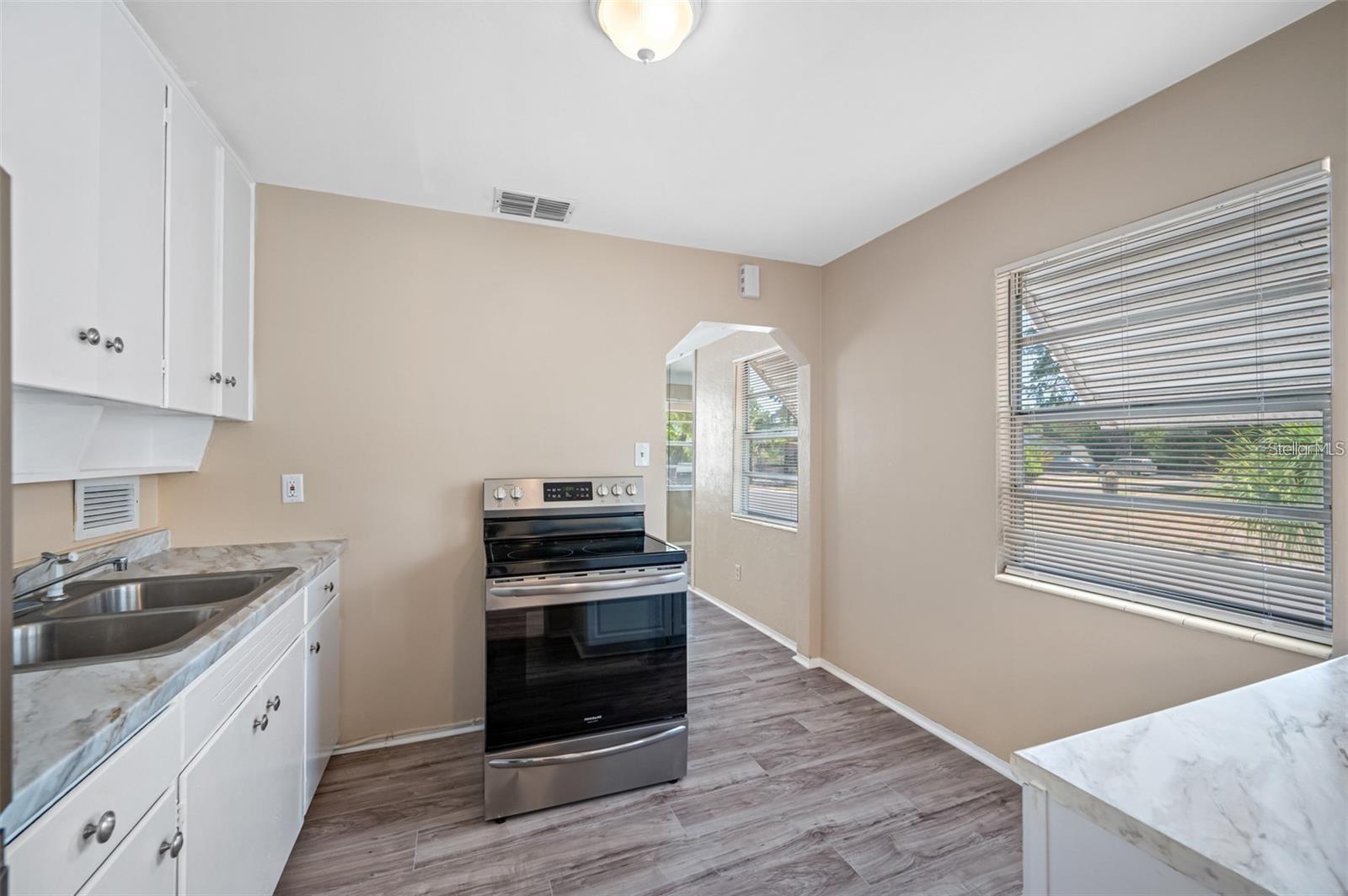 5055 3RD AVE S, ST PETERSBURG, FL, 33707