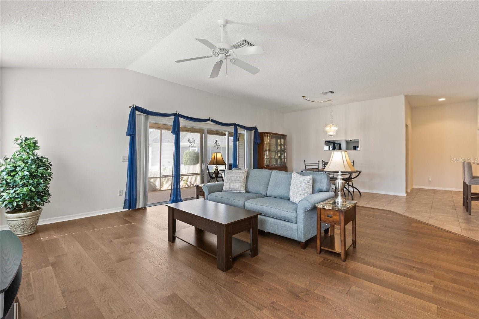 2467 AMBLER CIR, THE VILLAGES, FL, 32162
