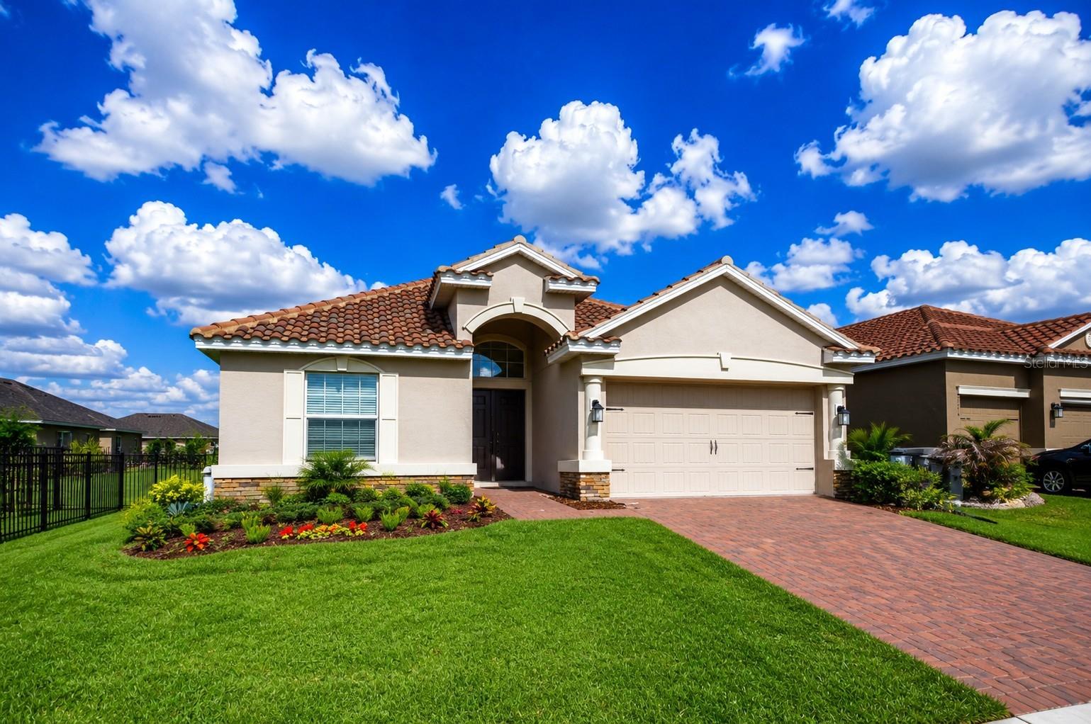 2172 LAKE SIDE AVE, DAVENPORT, FL, 33837