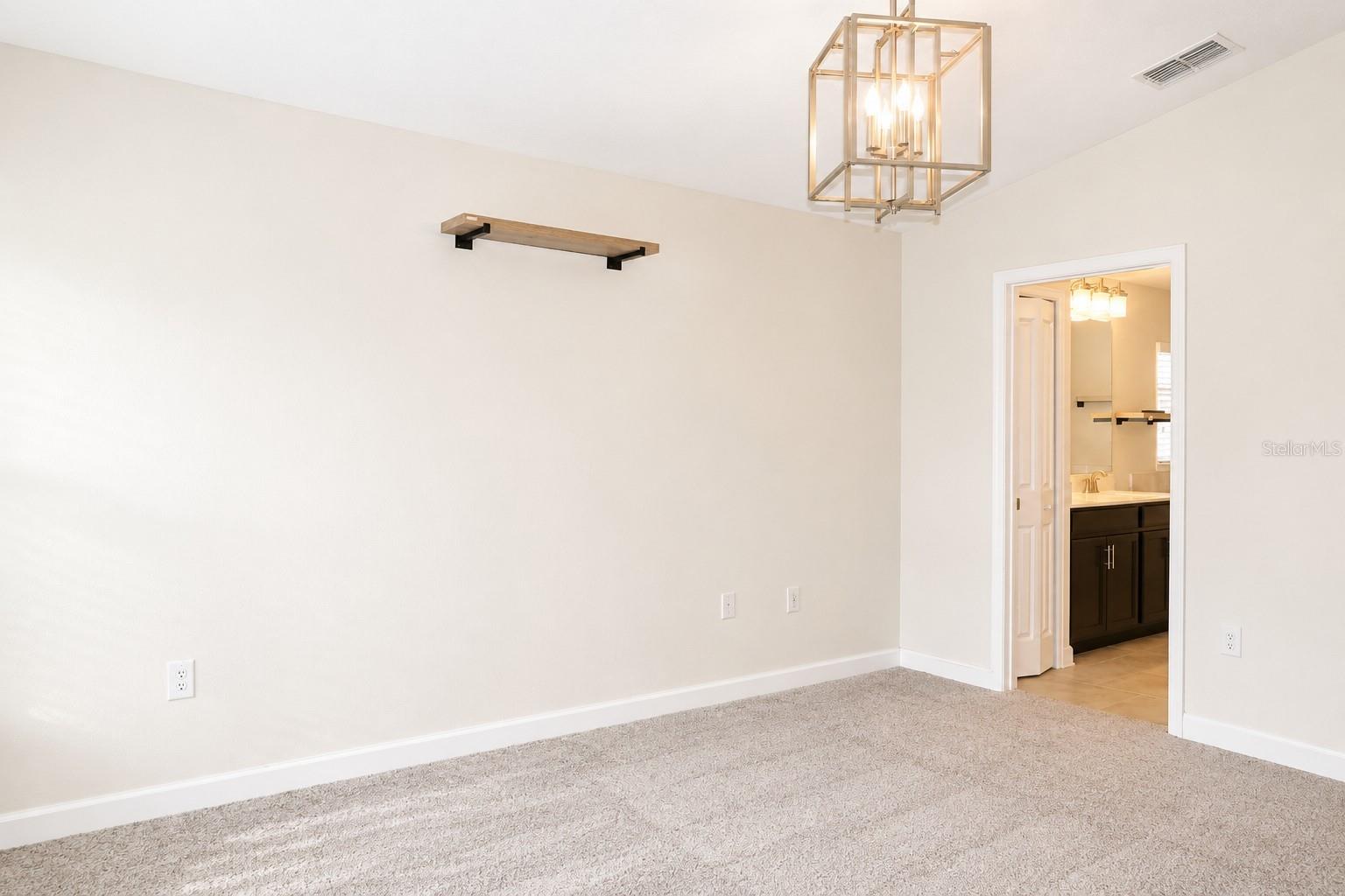 2172 LAKE SIDE AVE, DAVENPORT, FL, 33837