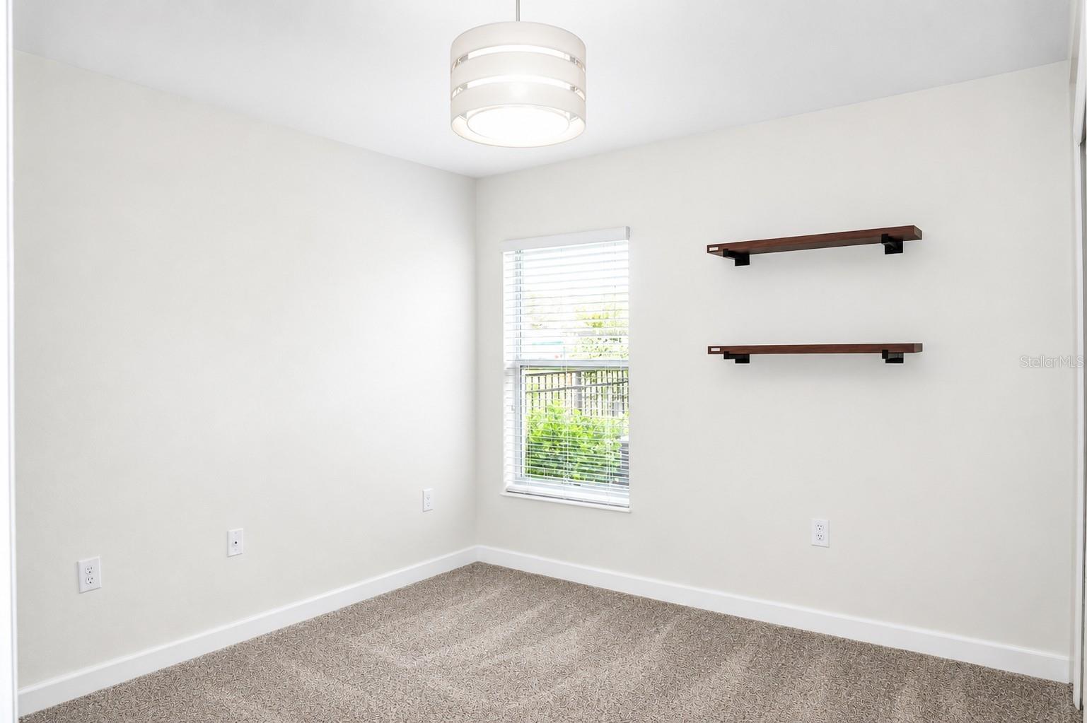 2172 LAKE SIDE AVE, DAVENPORT, FL, 33837