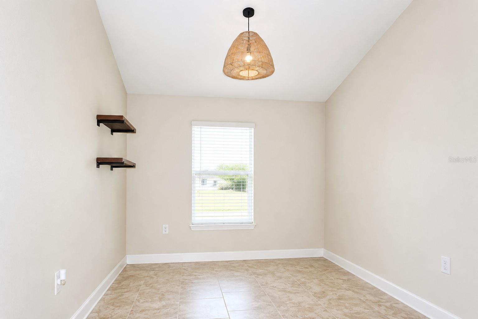 2172 LAKE SIDE AVE, DAVENPORT, FL, 33837