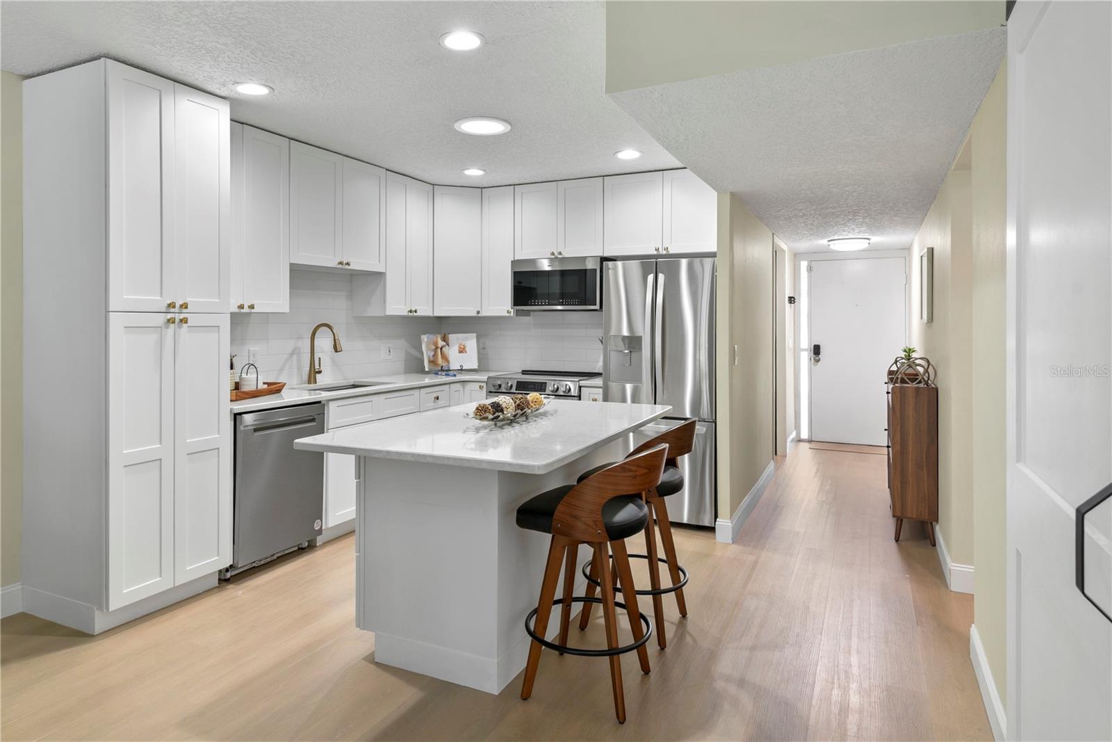 894 JONATHAN WAY #3B, ALTAMONTE SPRINGS, FL, 32701