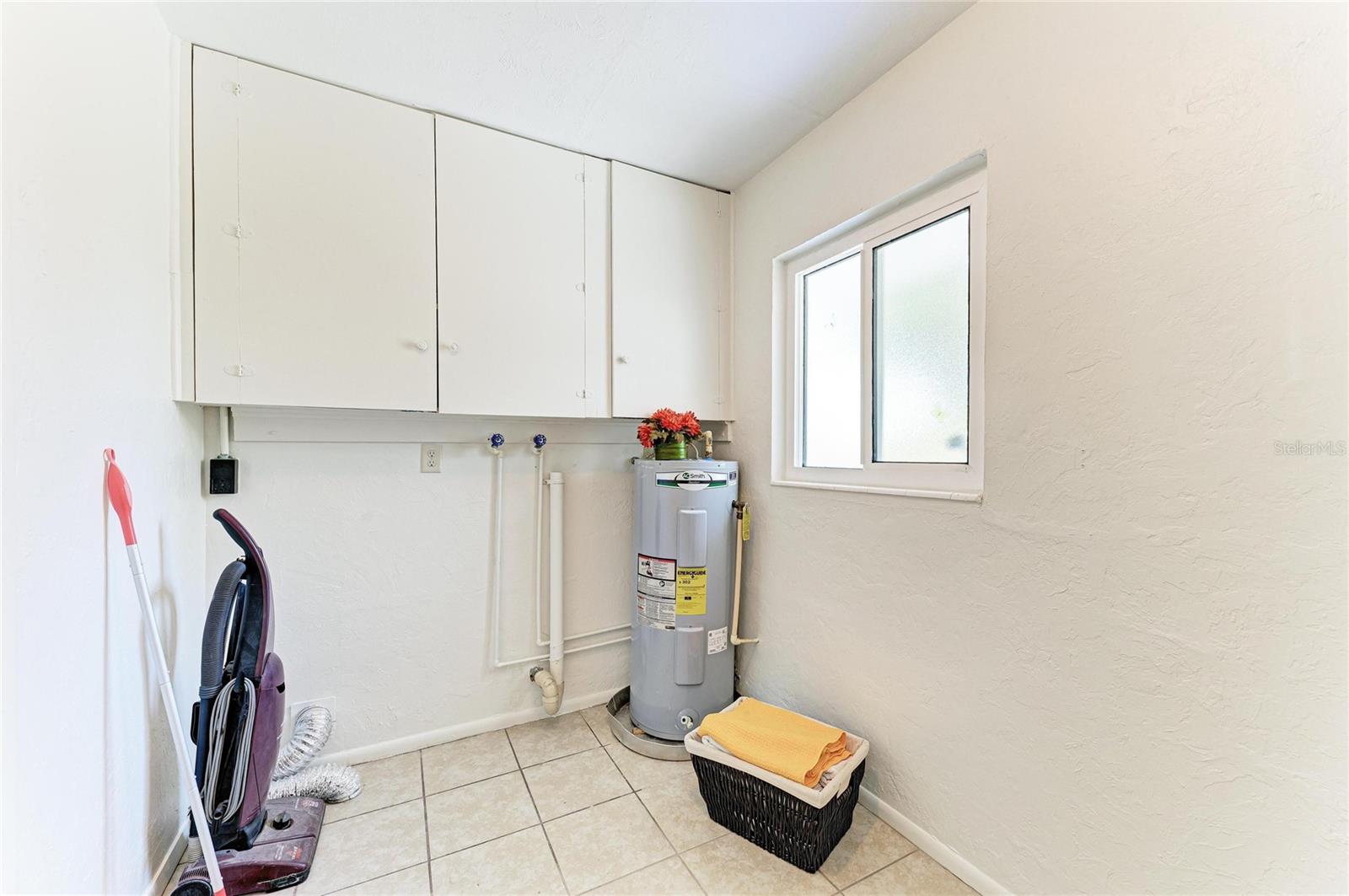 1211 CYPRESS AVE, VENICE, FL, 34285