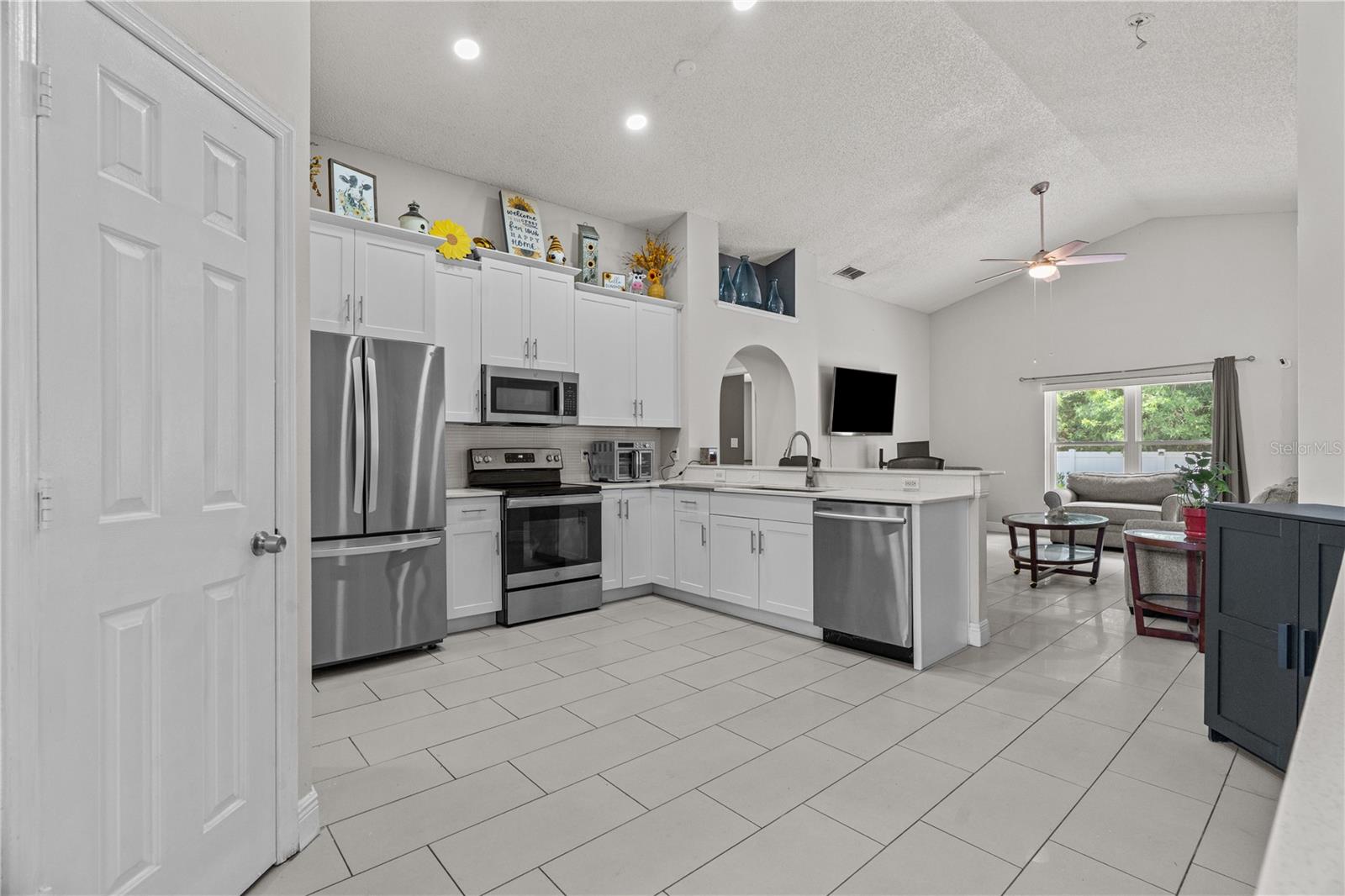 2490 SHELBY CIR, KISSIMMEE, FL, 34743