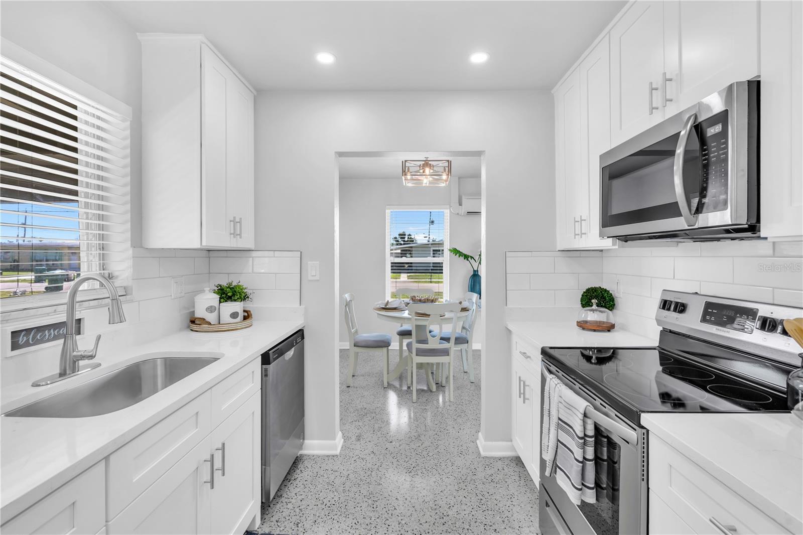 21306 HEPNER AVE, PORT CHARLOTTE, FL, 33952