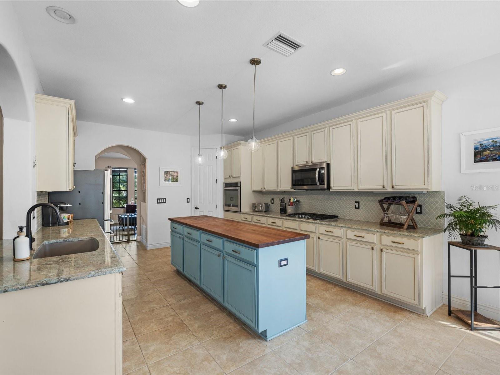 3720 MARBURY CT, LAND O LAKES, FL, 34638