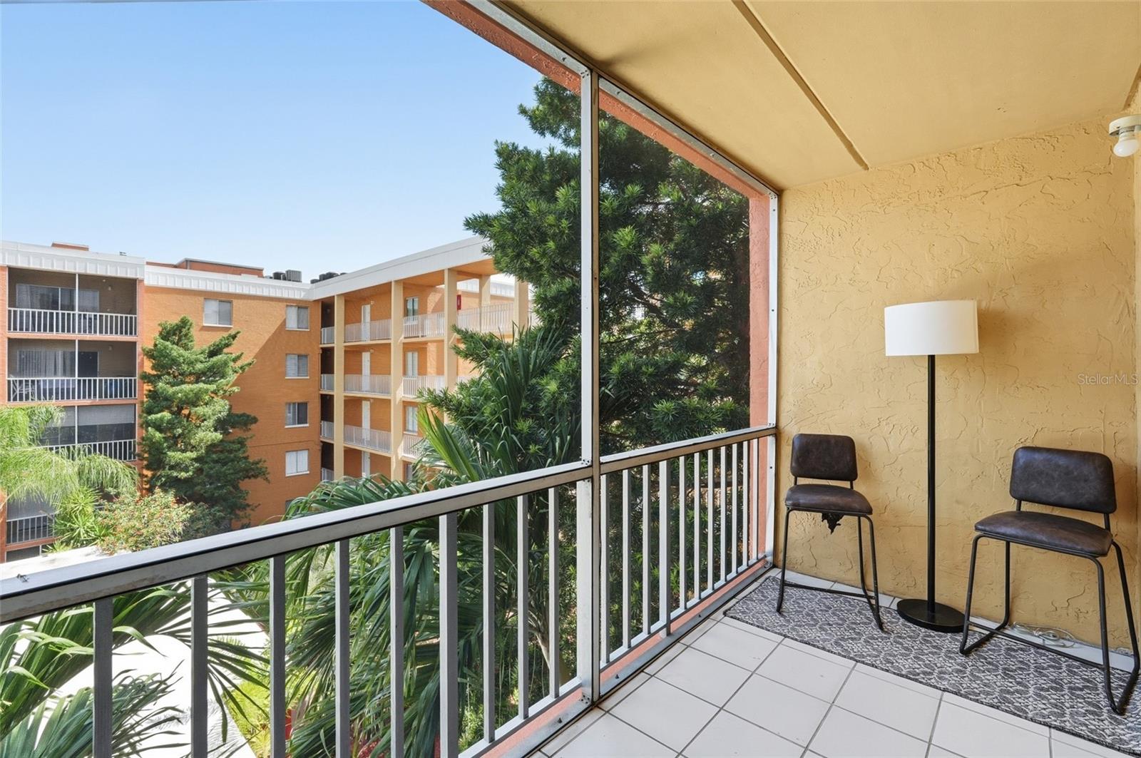 2366 E MALL DR #403, FORT MYERS, FL, 33901