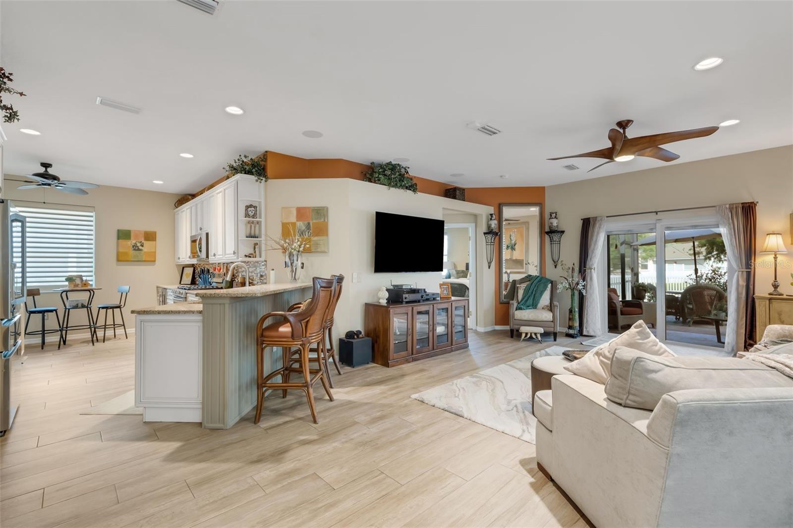 6242 BLUE RUNNER CT, LAKEWOOD RANCH, FL, 34202