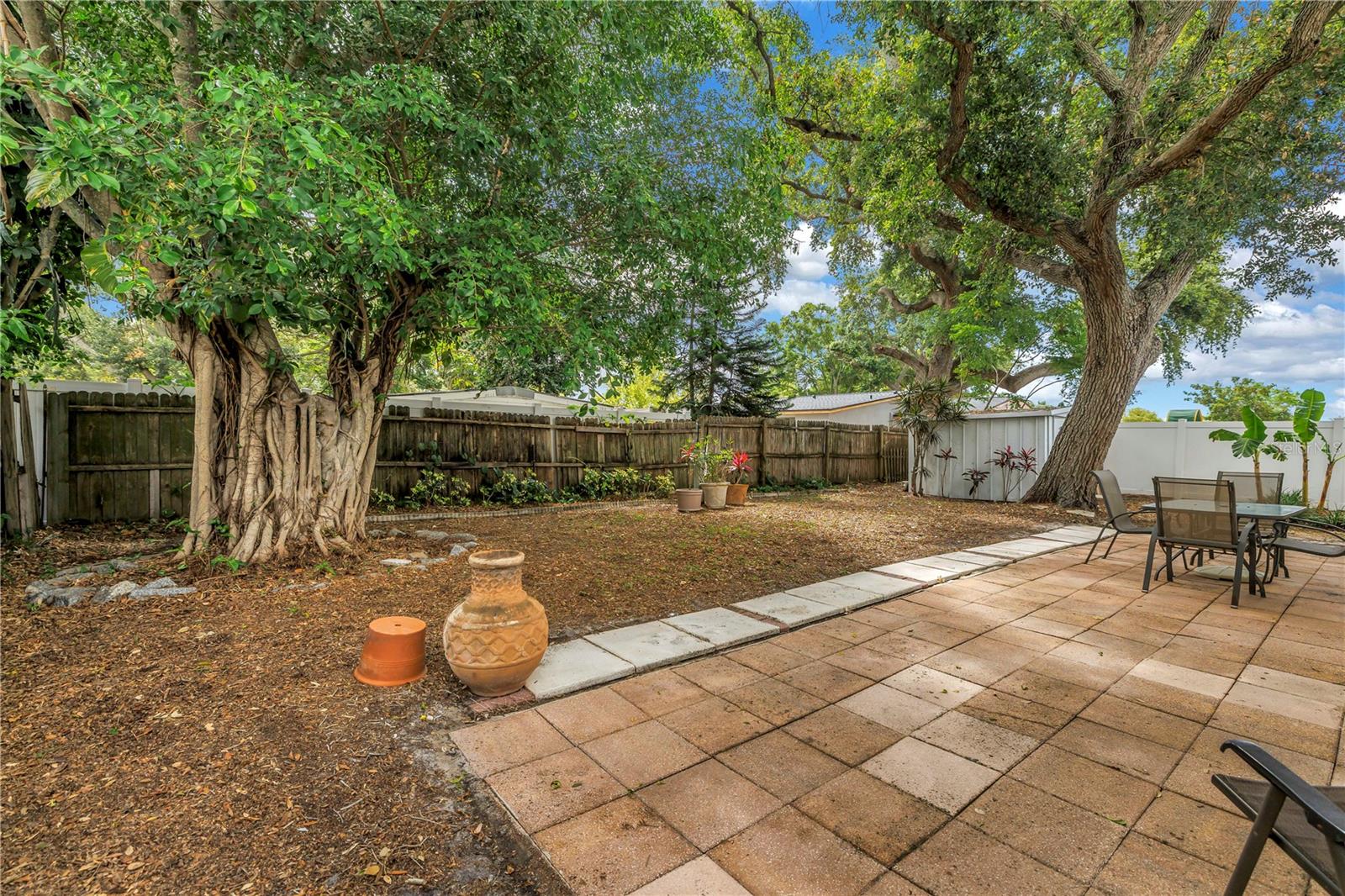 9579 GOLDEN GROVE ST, SEMINOLE, FL, 33772
