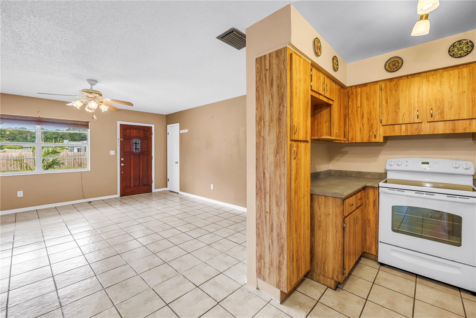 9579 GOLDEN GROVE ST, SEMINOLE, FL, 33772