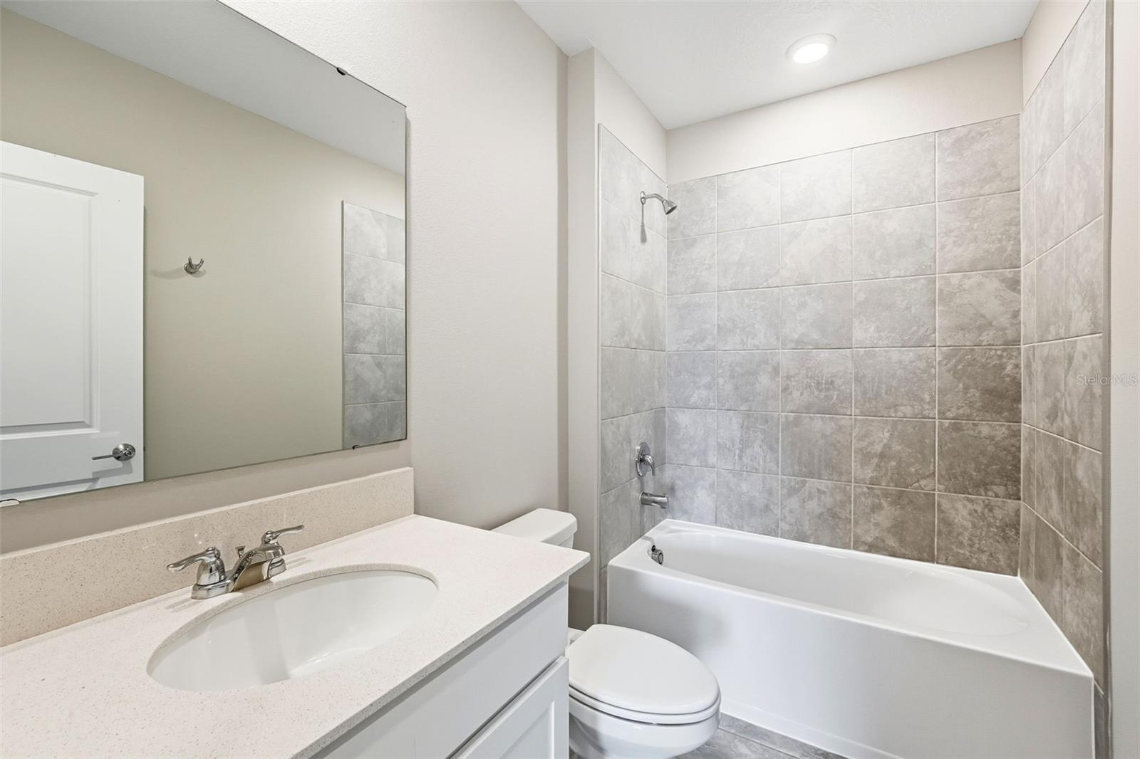 724 DARING DR, DAVENPORT, FL, 33837
