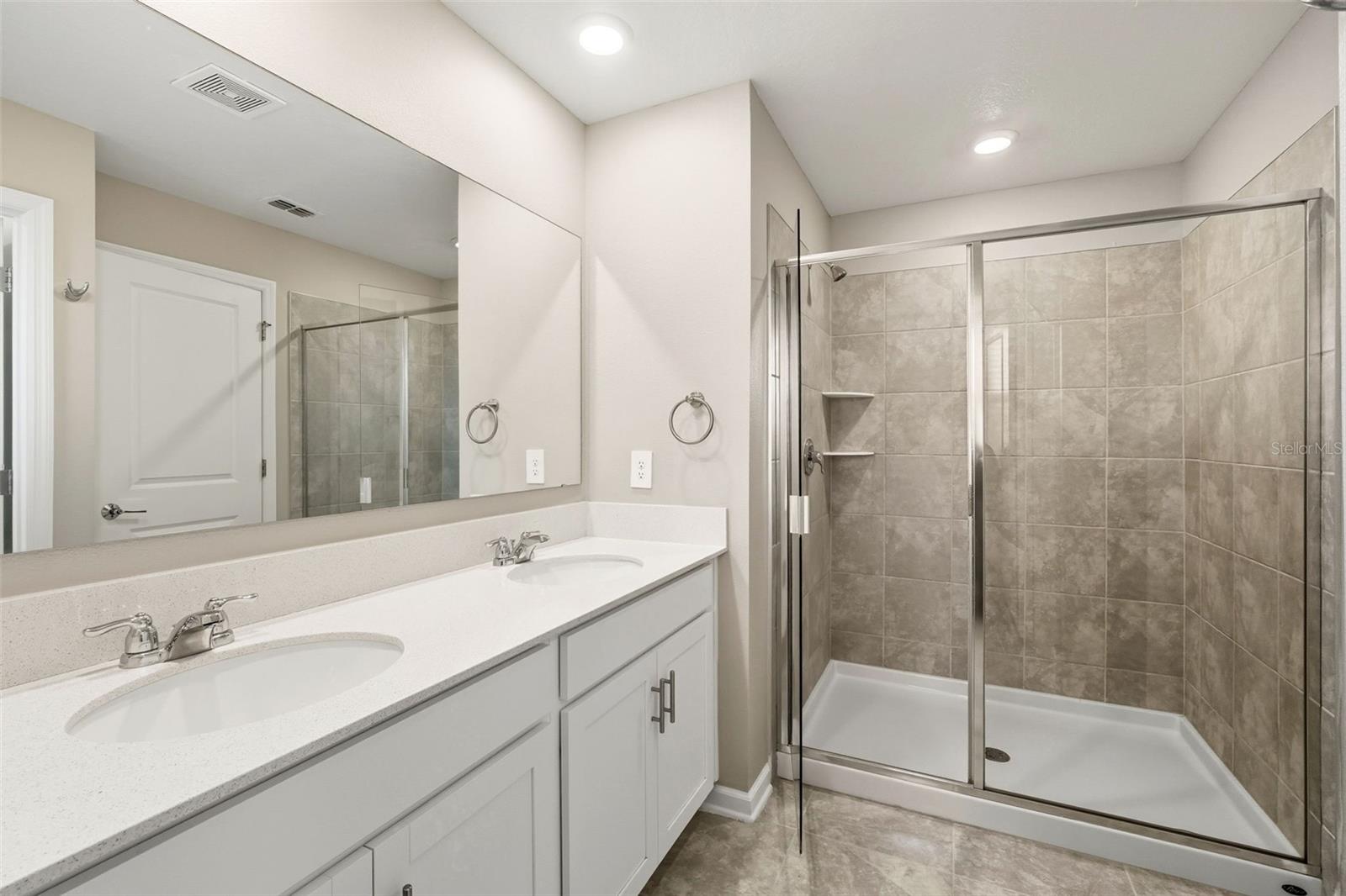 724 DARING DR, DAVENPORT, FL, 33837