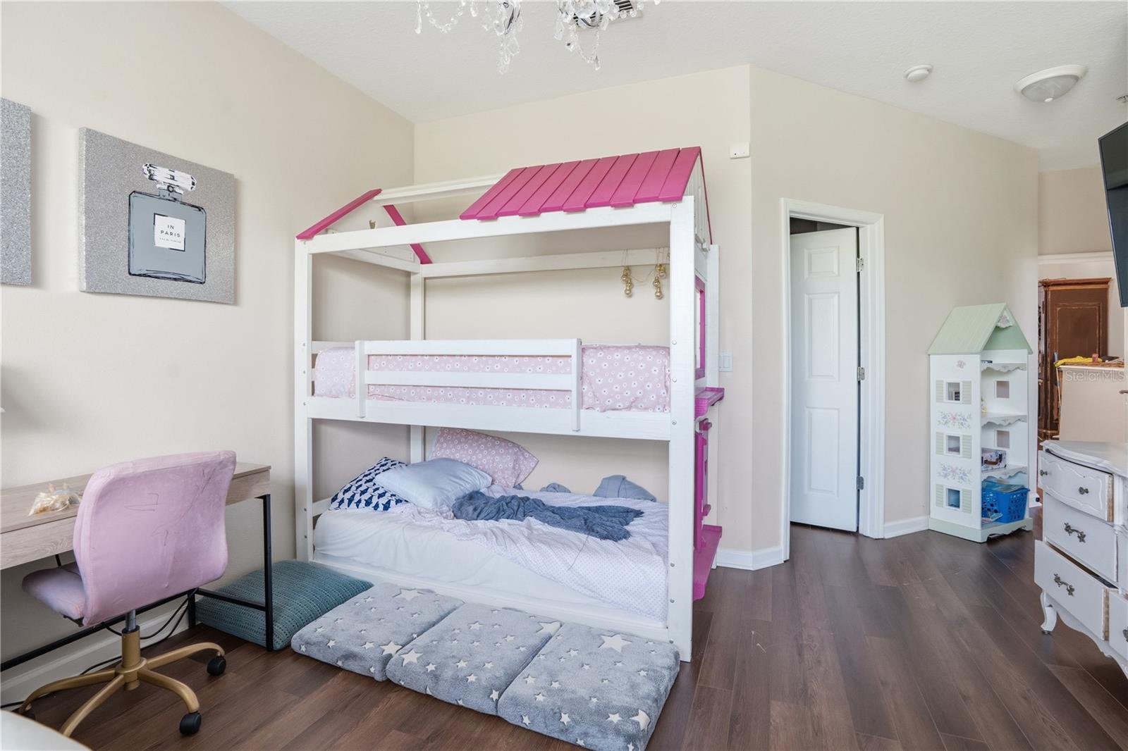 815 S FORT HARRISON AVE, CLEARWATER, FL, 33756