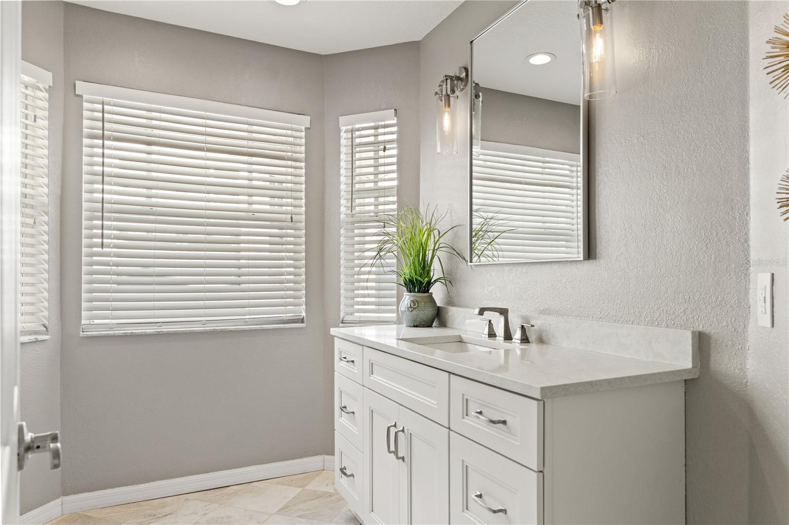 2920 W EL PRADO BLVD #11, TAMPA, FL, 33629