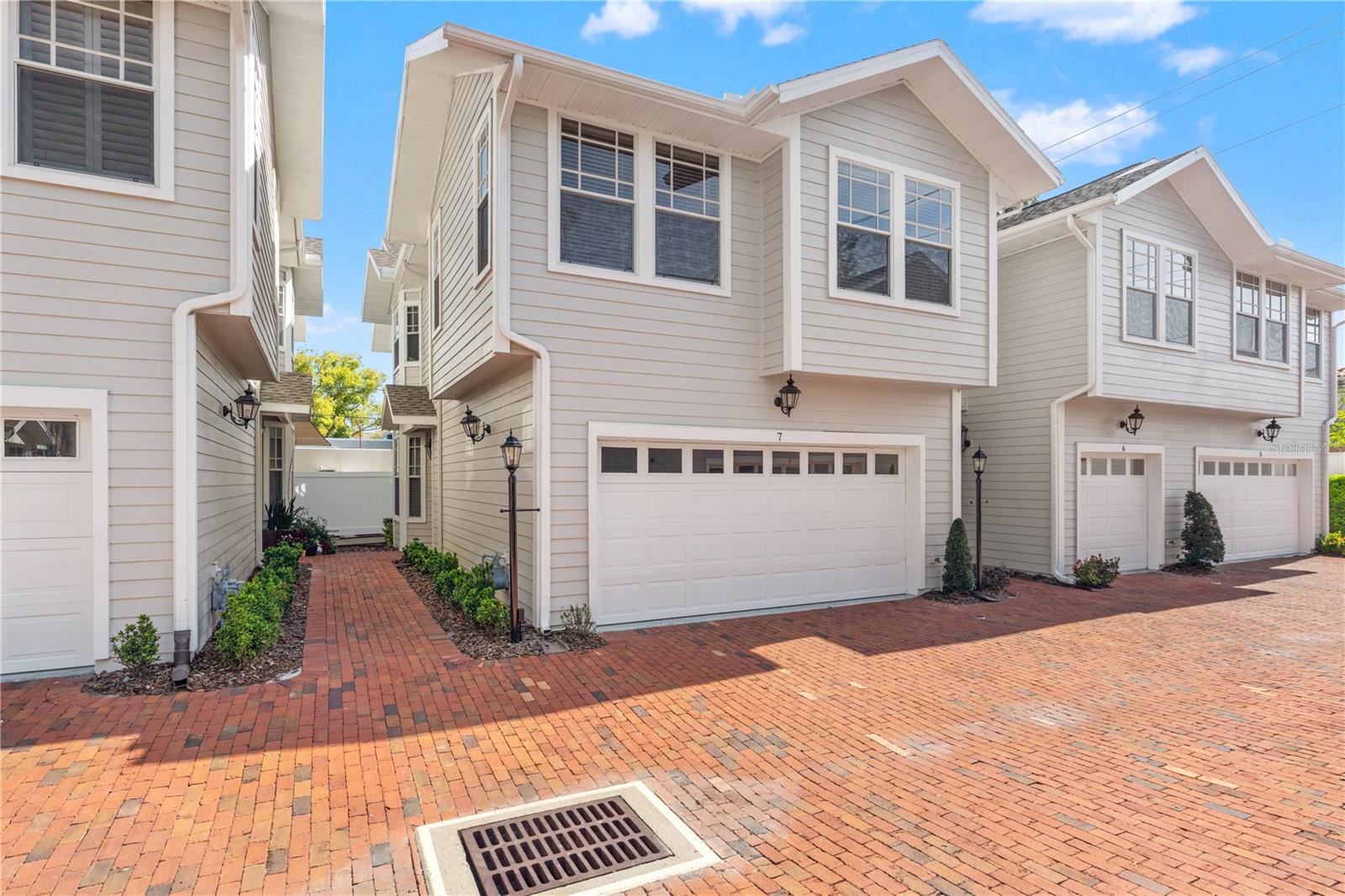 2920 W EL PRADO BLVD #11, TAMPA, FL, 33629