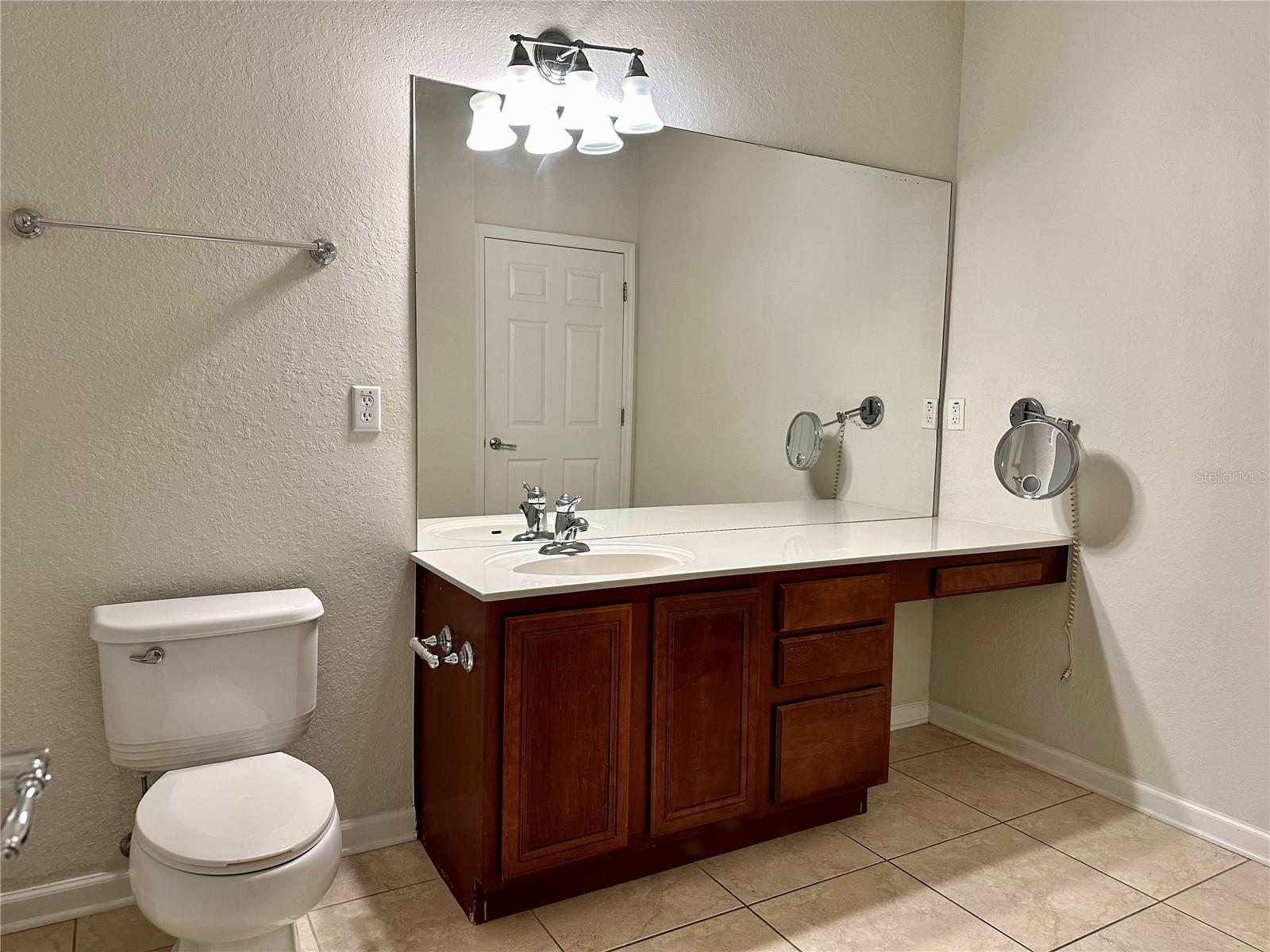 3338 ROBERT TRENT JONES DR #210, ORLANDO, FL, 32835