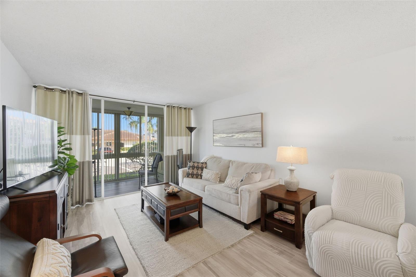 19029 US HIGHWAY 19 N #6-10, CLEARWATER, FL, 33764