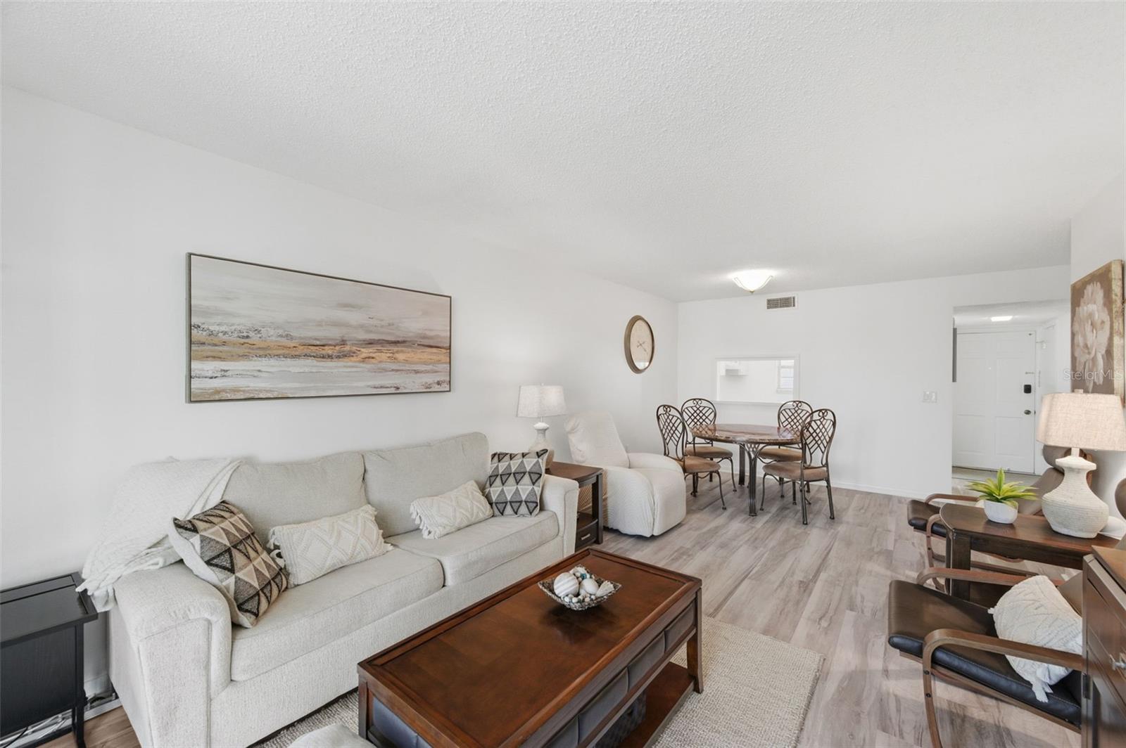 19029 US HIGHWAY 19 N #6-10, CLEARWATER, FL, 33764