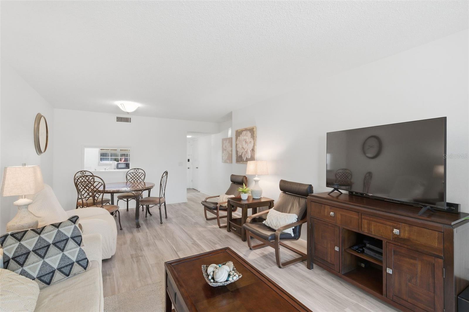 19029 US HIGHWAY 19 N #6-10, CLEARWATER, FL, 33764