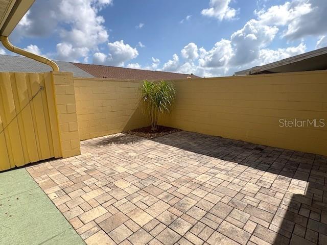 1005 RICKENBACKER DR, SUN CITY CENTER, FL, 33573