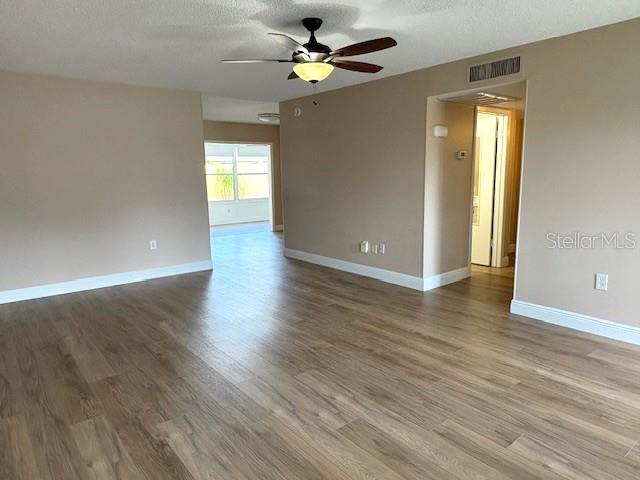 1005 RICKENBACKER DR, SUN CITY CENTER, FL, 33573