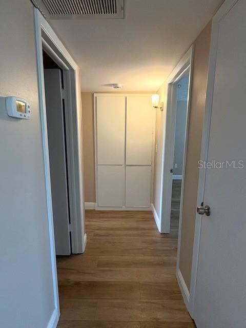 1005 RICKENBACKER DR, SUN CITY CENTER, FL, 33573