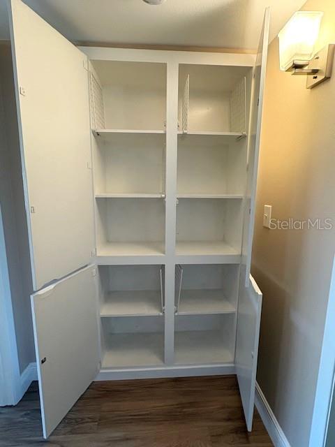 1005 RICKENBACKER DR, SUN CITY CENTER, FL, 33573