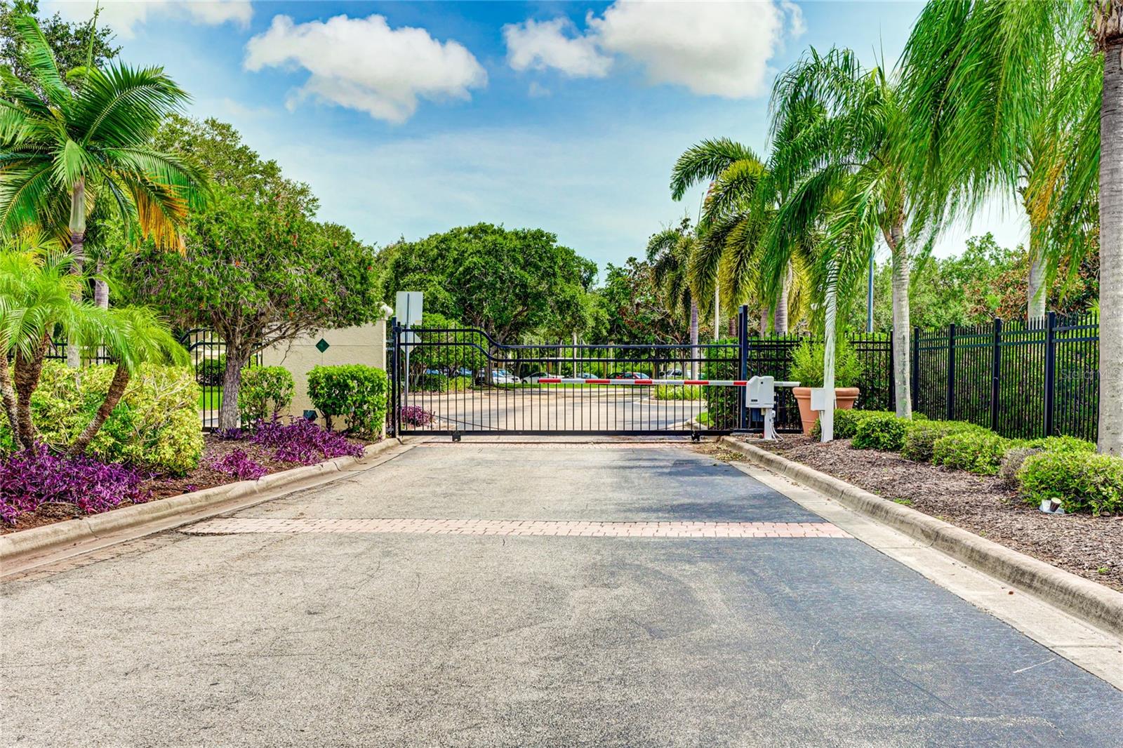 5122 NORTHRIDGE RD #307, SARASOTA, FL, 34238