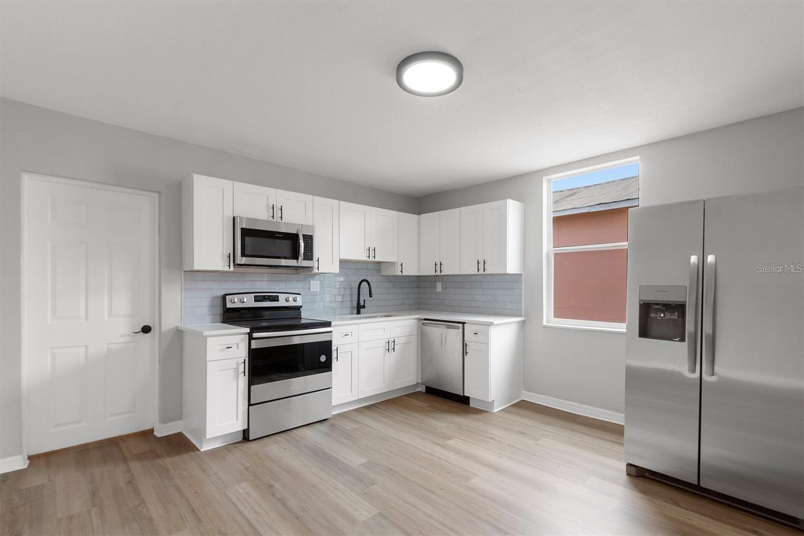 2406 E CLARK ST #A & B, TAMPA, FL, 33605