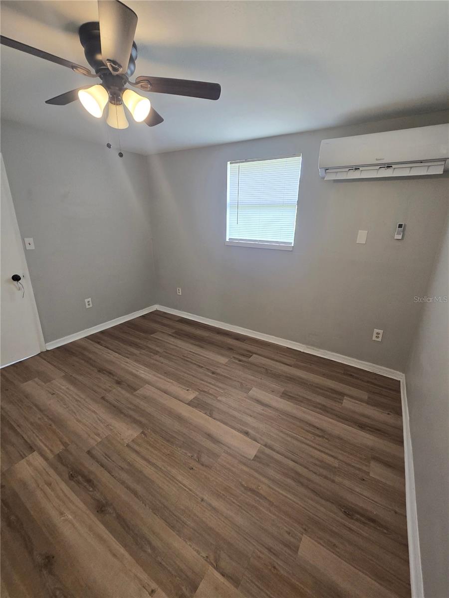 2406 E CLARK ST #A & B, TAMPA, FL, 33605