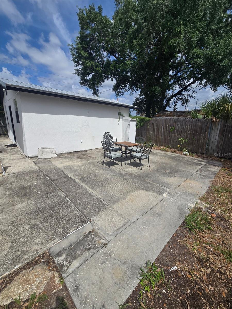 2406 E CLARK ST #A & B, TAMPA, FL, 33605