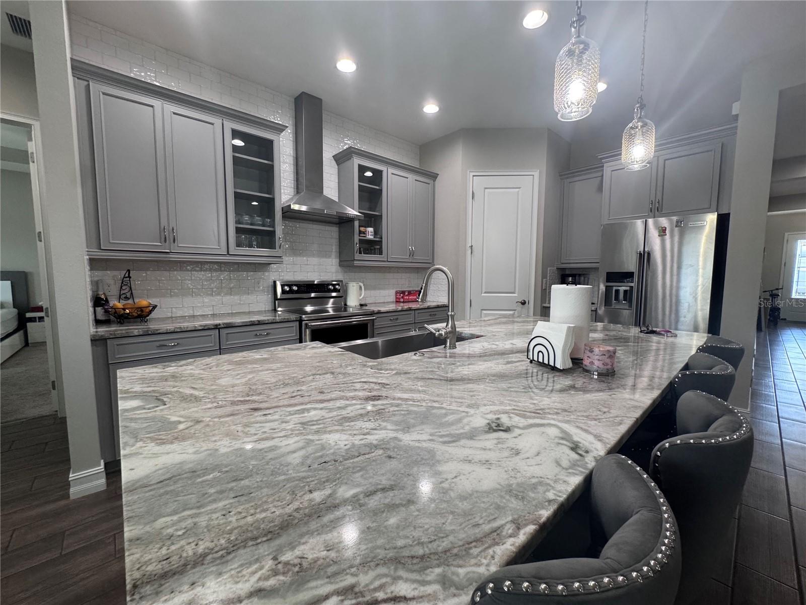 11513 11TH AVE E, BRADENTON, FL, 34212