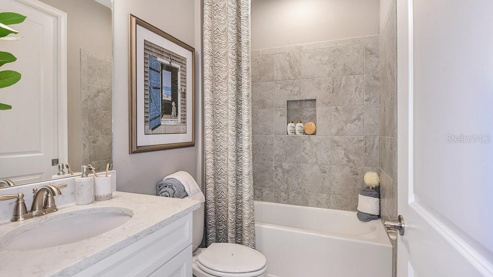 7535 MOONBEAM AVE, SARASOTA, FL, 34241