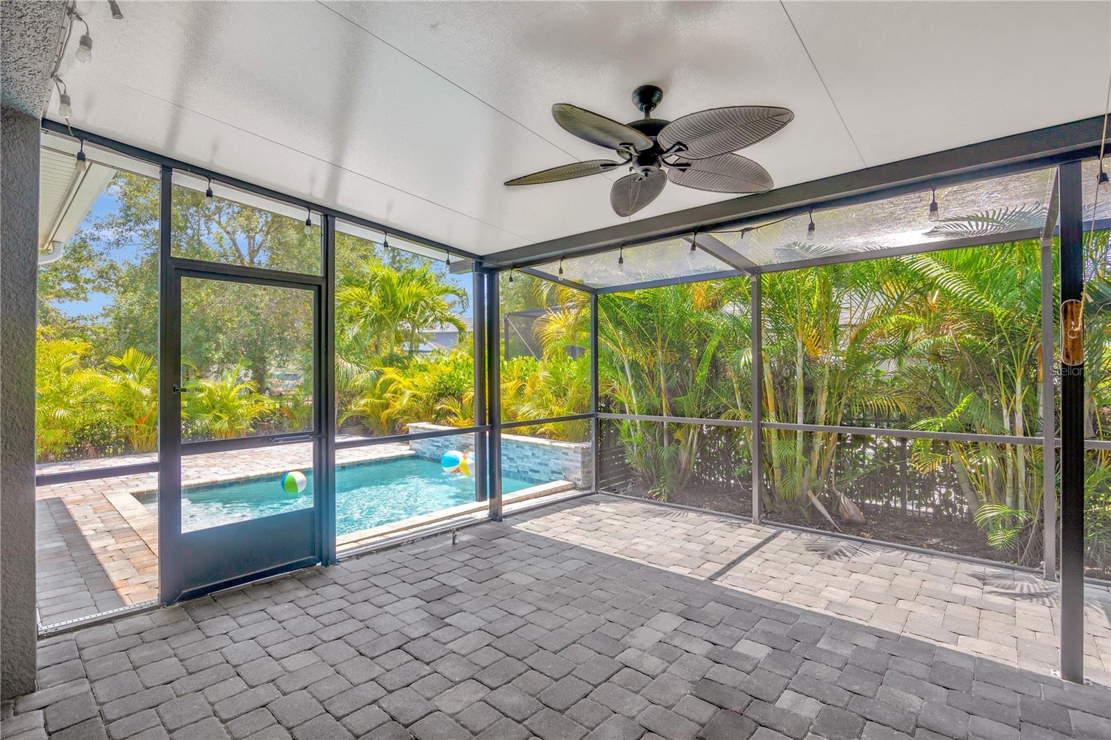 6518 PARK STRAND DR, APOLLO BEACH, FL, 33572