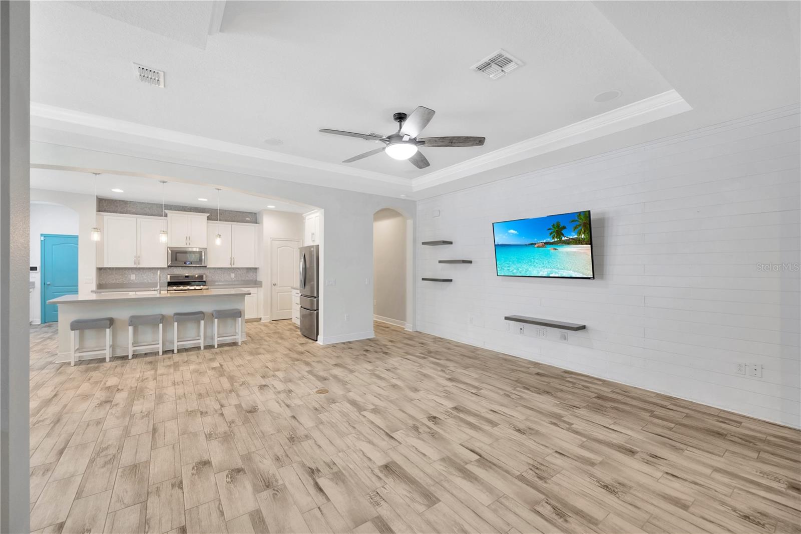 6518 PARK STRAND DR, APOLLO BEACH, FL, 33572