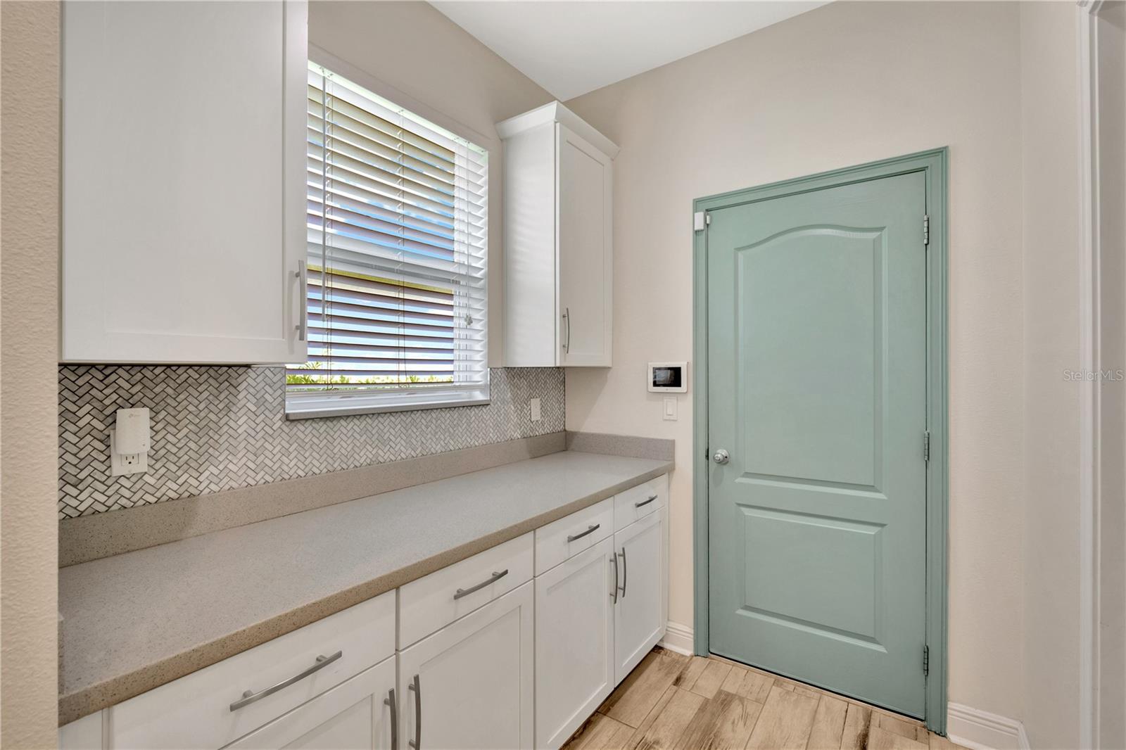 6518 PARK STRAND DR, APOLLO BEACH, FL, 33572