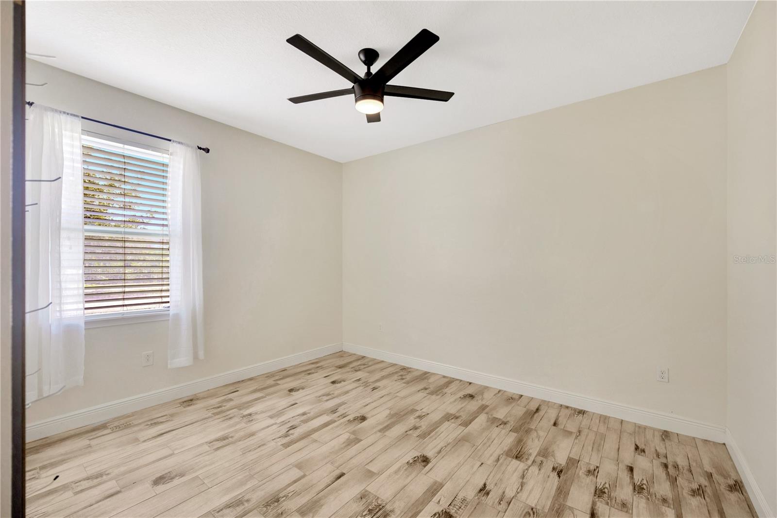 6518 PARK STRAND DR, APOLLO BEACH, FL, 33572