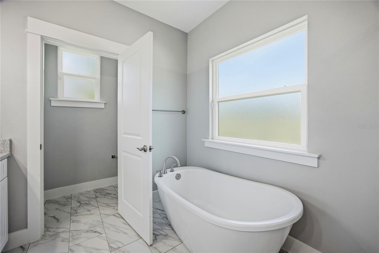 1146 SW MANDIBA DR, LAKE CITY, FL, 32024