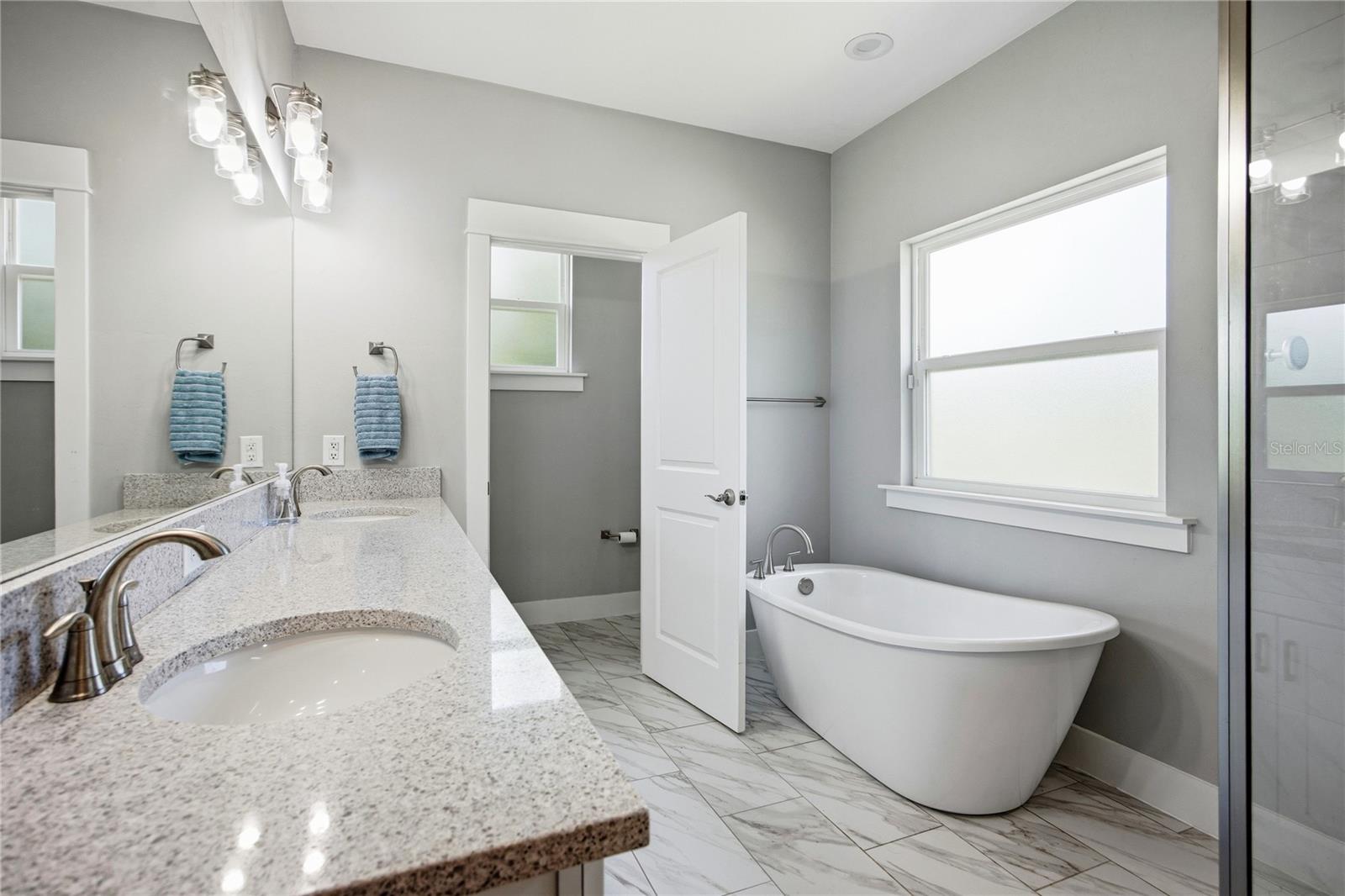 1146 SW MANDIBA DR, LAKE CITY, FL, 32024