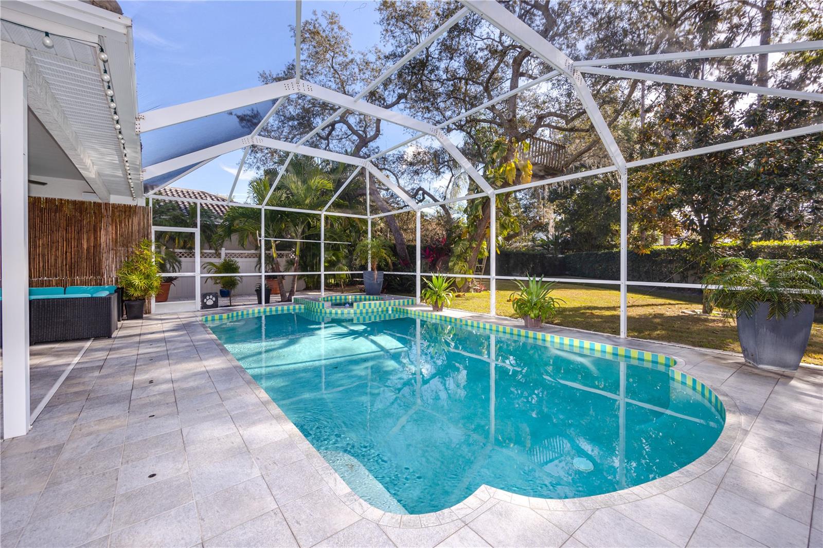 2241 HIGHLAND WOODS DR, DUNEDIN, FL, 34698