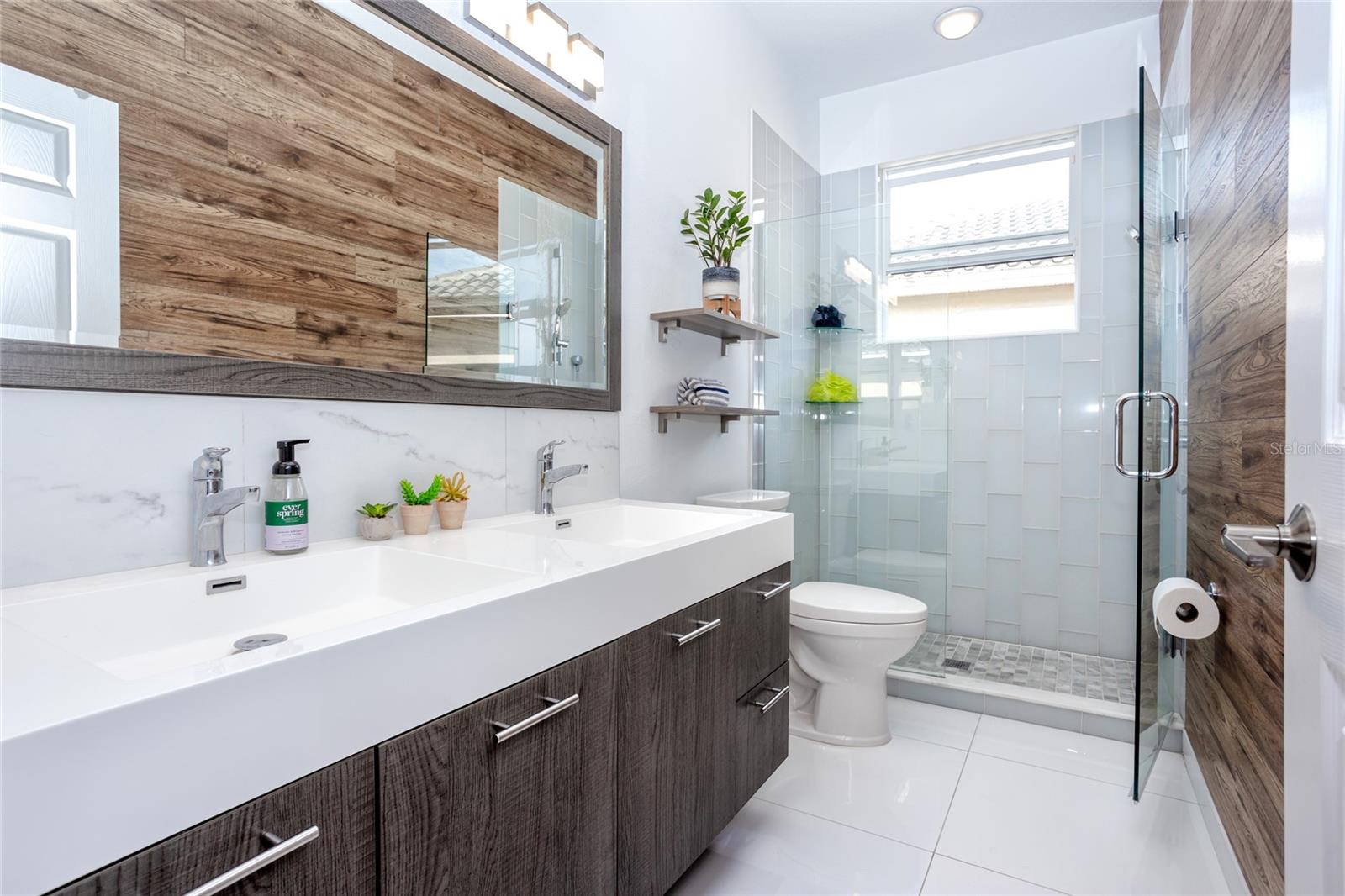 2241 HIGHLAND WOODS DR, DUNEDIN, FL, 34698